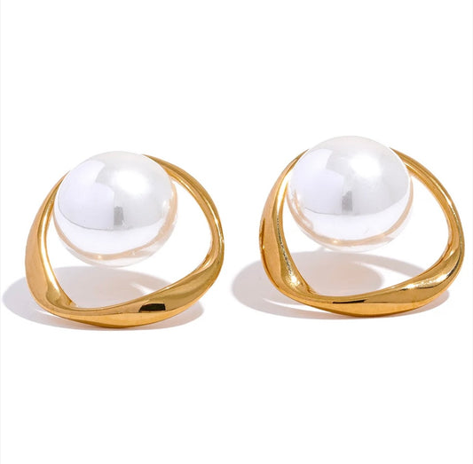 Round Hollow Stud Earrings Simulated Pearls