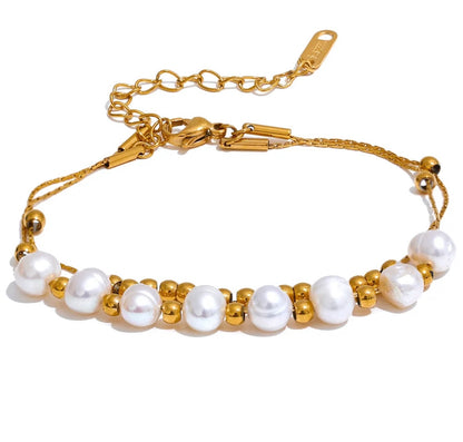 Natural freshwater pearls bracelet