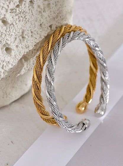 Twisted Round Cuff Open Bracelet